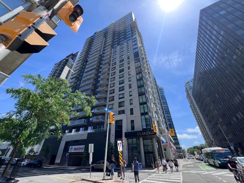 180 George St, Ottawa, ON, K1N0G8 | Card Image