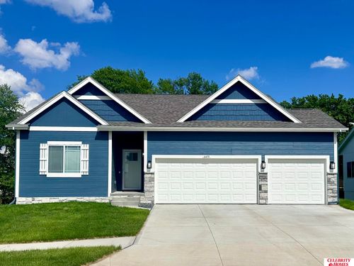 11260 Whiting St, Omaha, NE, 68142-1143 | Card Image