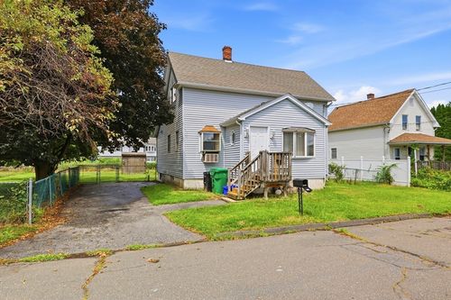 118 Blanchwood Ave, Chicopee, MA, 01013-1016 | Card Image