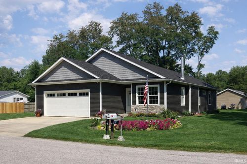 23649 Nora St, Elkhart, IN, 46516-6116 | Card Image