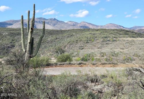 2-33280 S Old Black Canyon Hwy, Black Canyon City, AZ, 85324 | Card Image