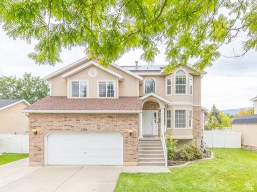 1384 W 2175 S, Woods Cross, UT, 84087-2415 | Card Image