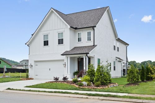 1214 Little Sorrel Rd, Hixson, TN, 37343-5486 | Card Image