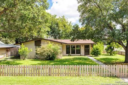 502 Timberlane Dr, San Antonio, TX, 78218-4251 | Card Image