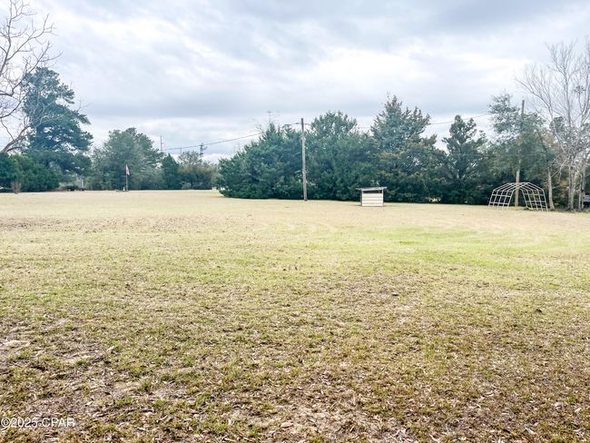 519 Mcpherson Dr, House other with 2 bedrooms, 1 bathrooms and null parking in Alford FL | Image 4
