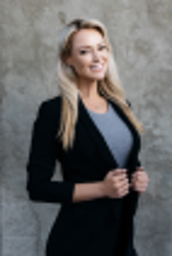 Kelley DuHain