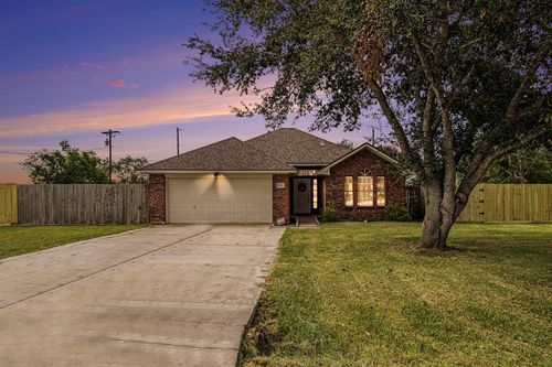 19198 County Road 669e, Alvin, TX, 77511-1090 | Card Image