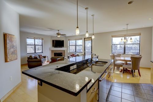 unit-402-808 Williamson St, Madison, WI, 53703-4085 | Card Image