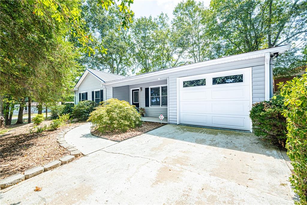 Highland Est, Commerce, GA 30529