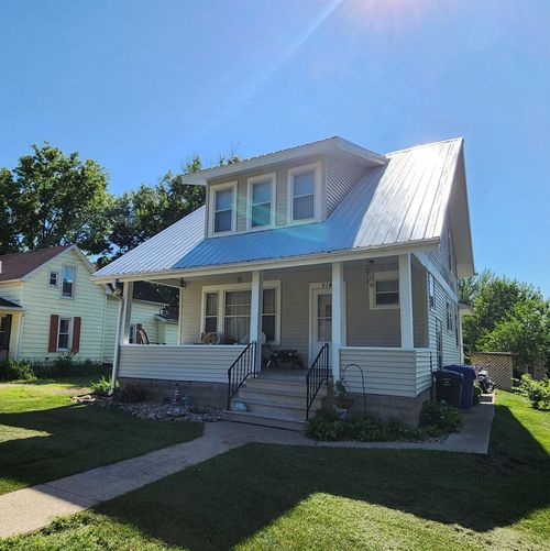 514 1st St, Sioux Rapids, IA, 50585-7712 | Card Image