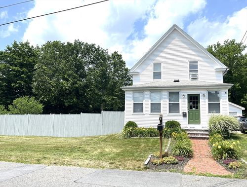 15 John St, Milford, MA, 01757-2217 | Card Image