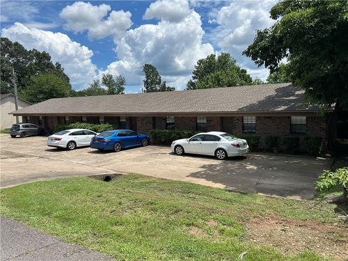710 O St, Russellville, AR, 72801-3129 | Card Image