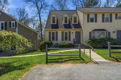 506-506 Wellman Ave, North Chelmsford, MA, 01863-1351 | Card Image