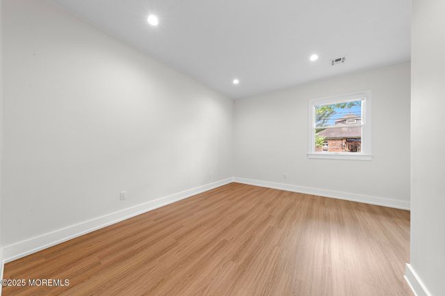 124 E River Rd, Home with 0 bedrooms, 0 bathrooms and 6 parking in Rumson NJ | Image 27