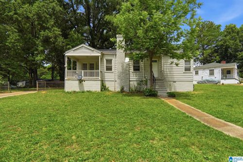 900 Meadowbrook Dr, BIRMINGHAM, AL, 35215-7812 | Card Image