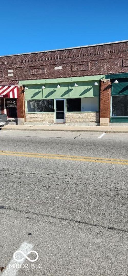 5 N Main St, Cloverdale, IN, 46120-8538 | Card Image