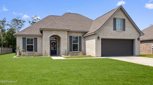 3043 Sea Oats Dr, Long Beach, MS, 39560-6707 | Card Image