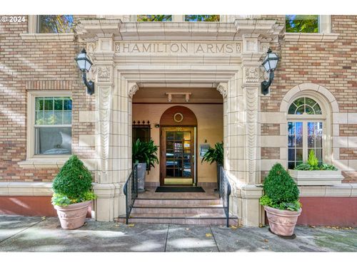 406-709 Sw 16th Ave, Portland, OR, 97205-1831 | Card Image