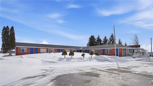 3972 Highway 21, Port Elgin, ON, N0H2C5 | Card Image