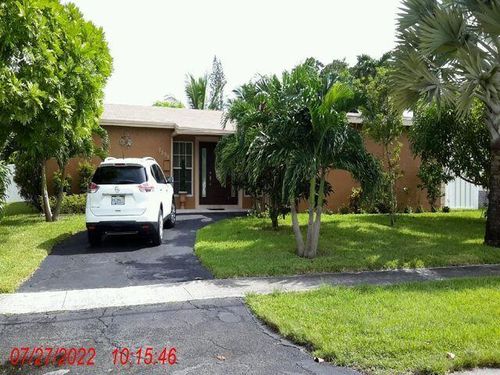 7399 Nw 20th Ct, Sunrise, FL, 33313-3807 | Card Image