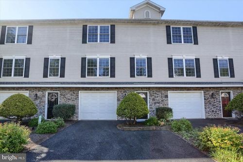 2-4815 E Trindle Rd, MECHANICSBURG, PA, 17050-3709 | Card Image