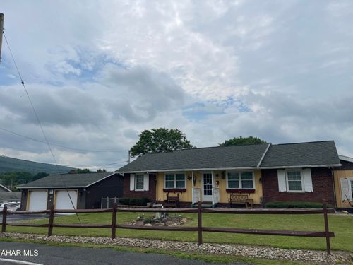 603 S 13th St, Altoona, PA, 16602-4746 | Card Image