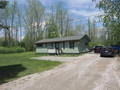 1851 E Erickson Road, Fraser Township, MI, 48650 | Card Image