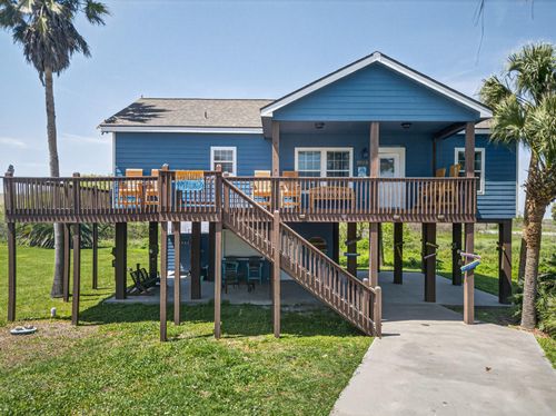 2019 Flamingo Rd, Crystal Beach, TX, 77650 | Card Image