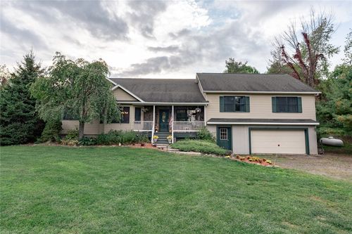 3393 Maple Ave, Walworth, NY, 14568-9591 | Card Image