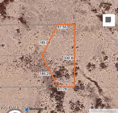 Land in Tonopah