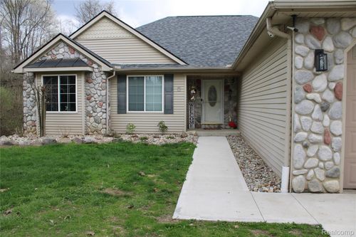 3255 Burning Tree Ln, Attica, MI, 48412-9277 | Card Image