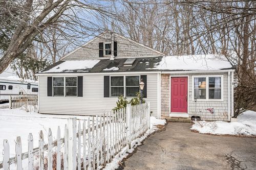 27 Boynton Ln, Seabrook, NH, 03874-4502 | Card Image