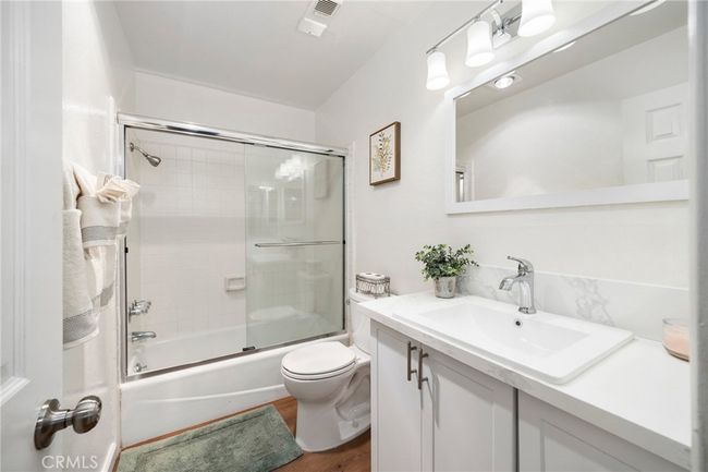 UNIT-132 - 2001 E 21 St St, Condo with 2 bedrooms, 2 bathrooms and 2 parking in Signal Hill CA | Image 12