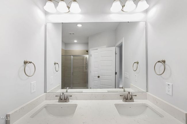 27-web-or-mls-DSC00609 | Image 27