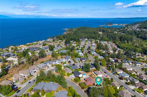4915 Denford Pl, Nanaimo, BC, V9V1R3 | Card Image