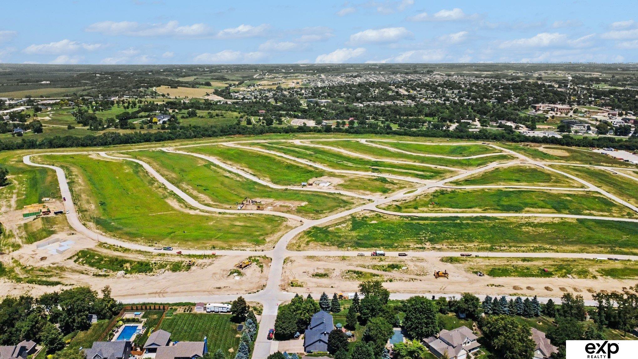 Land in Elkhorn 2