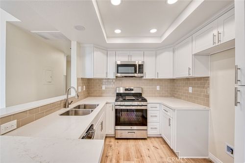 18948 Canyon Hill Dr, Trabuco Canyon, CA, 92679-1073 | Card Image