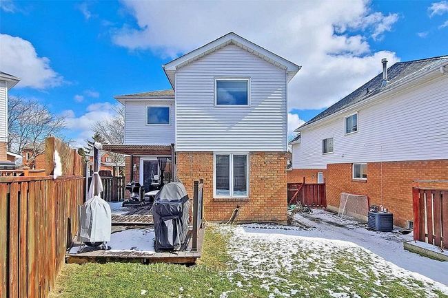 1647 Middleton St, House other with 5 bedrooms, 4 bathrooms and 2 parking in Pickering ON | Image 36