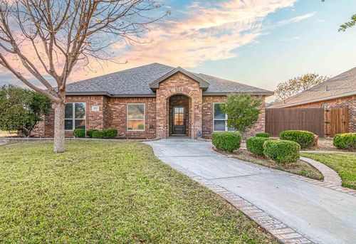 4003 Navasota Dr, Midland, TX, 79707-2152 | Card Image