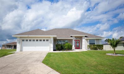 10180 Se 69 Th Avenue, House other with 3 bedrooms, 2 bathrooms and null parking in Belleview FL | Image 1