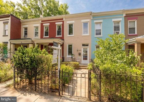 825 L St Ne, WASHINGTON, DC, 20002-3640 | Card Image