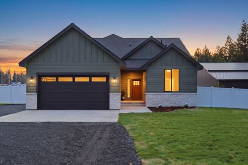 25819 N Chattaroy Cir, Chattaroy, WA, 99003-9642 | Card Image