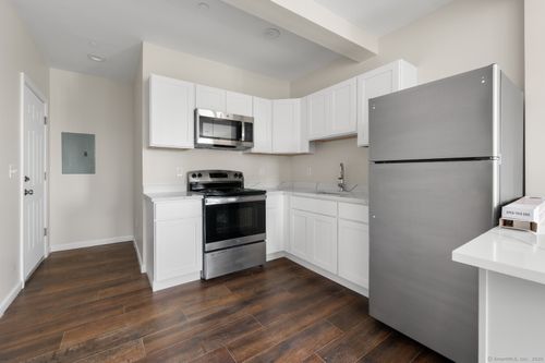 apt-3n-157 Wilcox St, New Britain, CT, 06051-1266 | Card Image