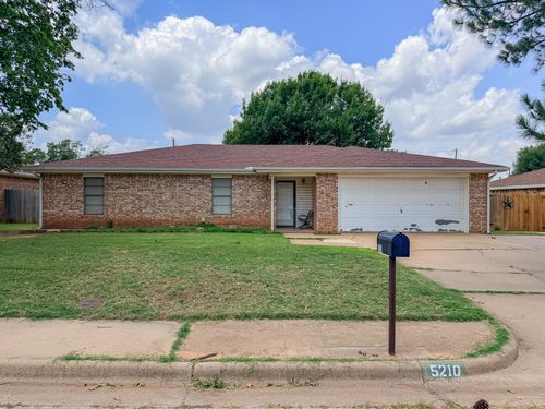 5210 Wildwood Dr, Wichita Falls, TX, 76302-5606 | Card Image
