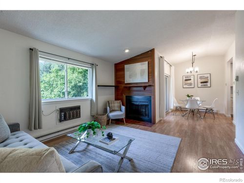 3055 30th St, Boulder, CO, 80301-1348 | Card Image