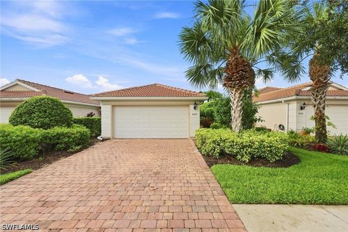 8664 Genova Ct, NAPLES, FL, 34114-2748 | Card Image