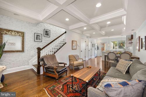 5233 5th St Nw, WASHINGTON, DC, 20011-4042 | Card Image