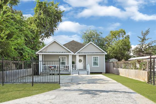 216 Cockerel St, Houston, TX, 77018-6612 | Card Image