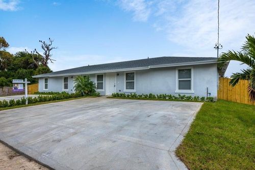 5171 Clouse Rd, West Palm Beach, FL, 33417-4632 | Card Image