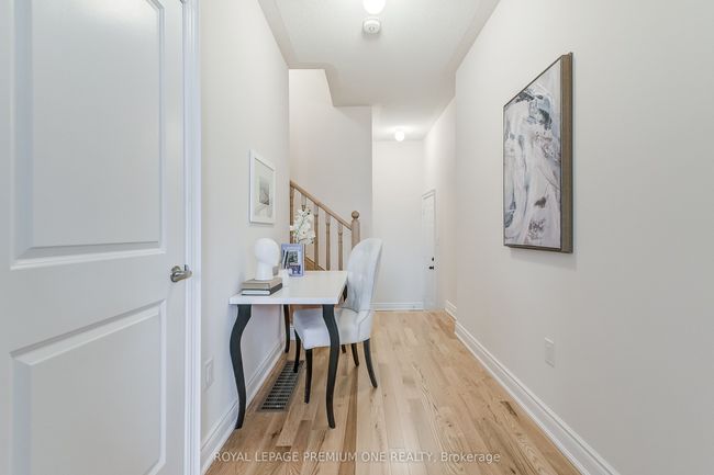 128 Thule St, House attached with 3 bedrooms, 3 bathrooms and 1 parking in Vaughan ON | Image 7